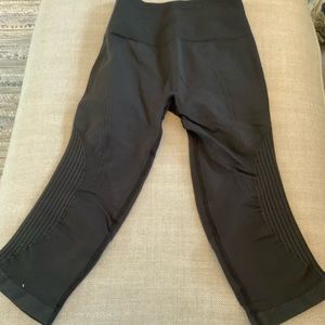 Lululemon gray leggings